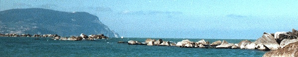 il M.Conero dalla spiaggia di Portorecanati (MC)