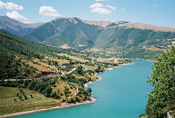 Il lago di Fiastra dal "balcone" di Fiegni